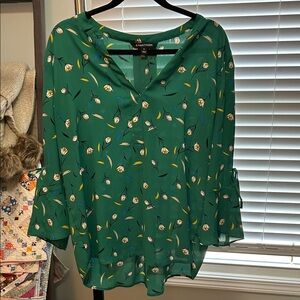 41 Hawthorne Green Floral Women's Top